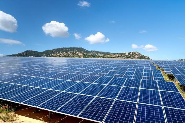Alimenter un radiateur électrique avec un panneau solaire